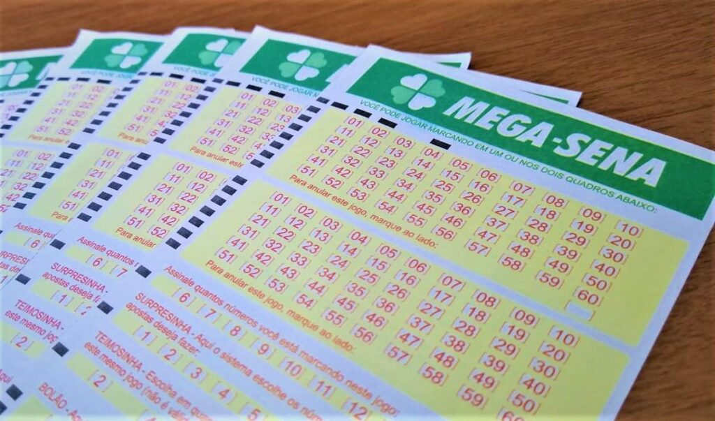 Mega-Sena acumula e sorteia R$ 27 milhões pelo terceiro sorteio da Mega