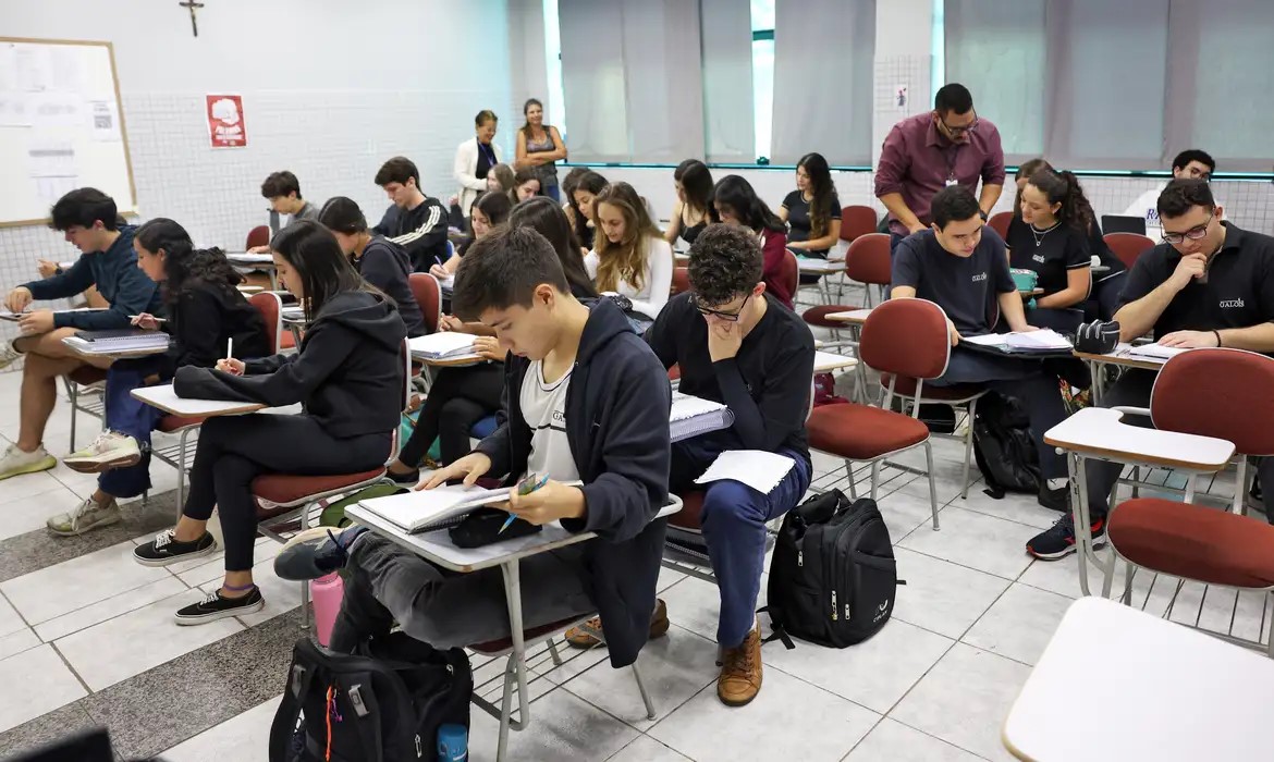Inscrições para o Enem 2025 terminam nesta sexta