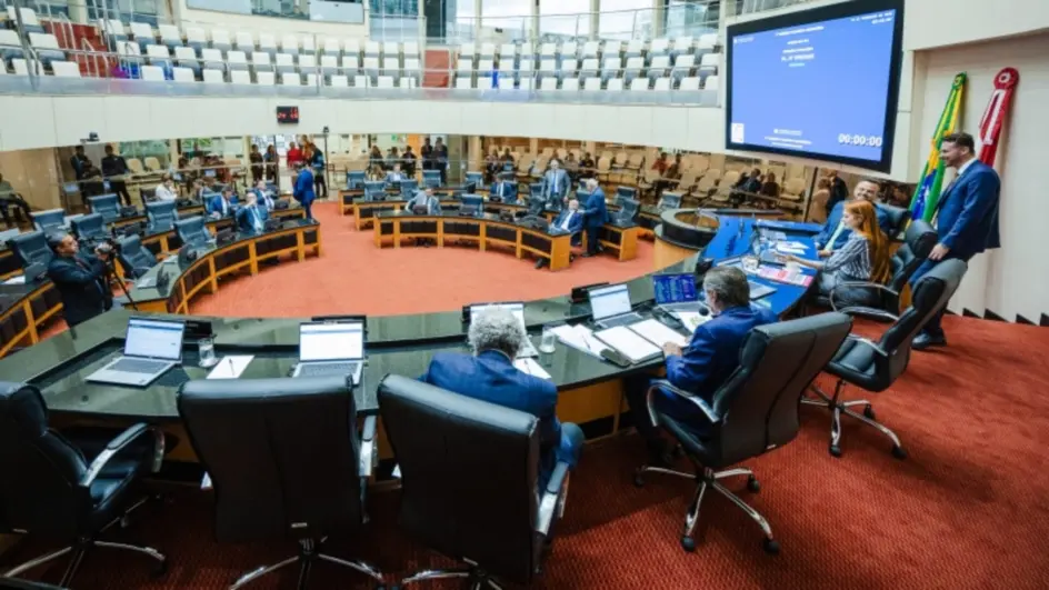 Assembleia Legislativa de Santa Catarina aprova criação de cadastro público de condenados por homicídio contra agentes de segurança