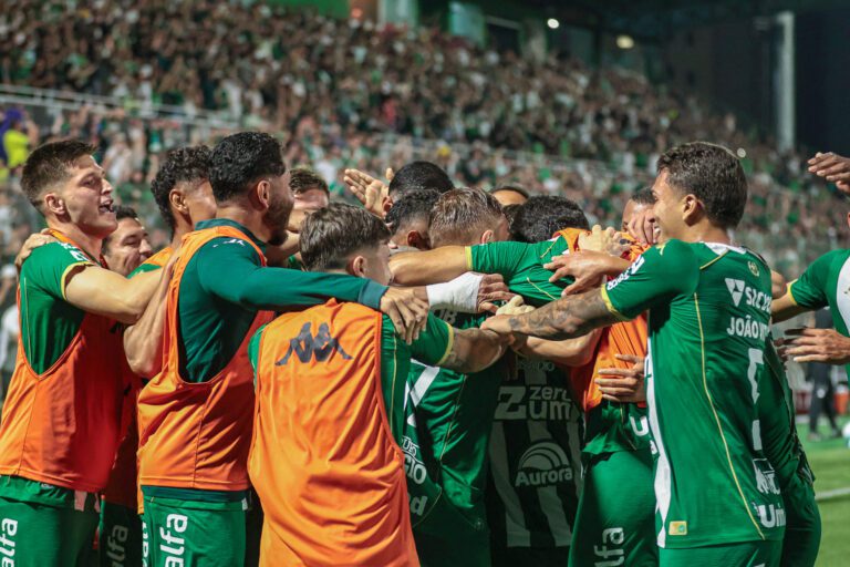 Chapecoense medirá forças contra o Corinthians no Brasileirão