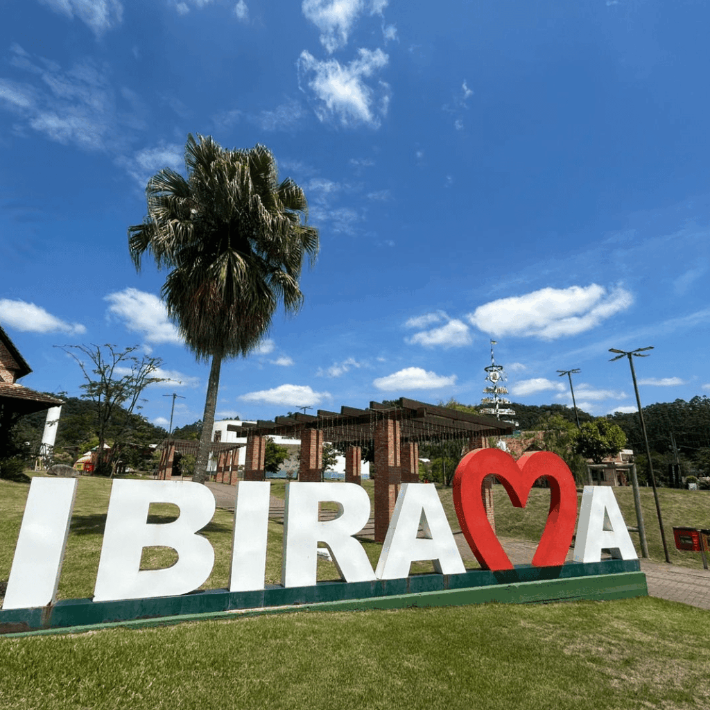 Ibirama celebra 92 anos de Emancipação Político-Administrativa com grande festa no Centro de Eventos