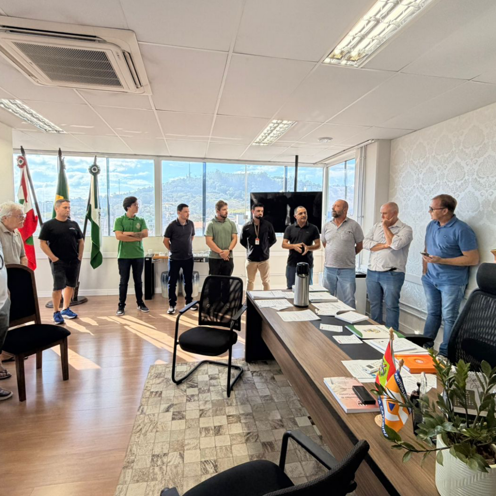 Presidente Getúlio avança na infraestrutura urbana com ordem de serviço para pavimentação de três novas vias