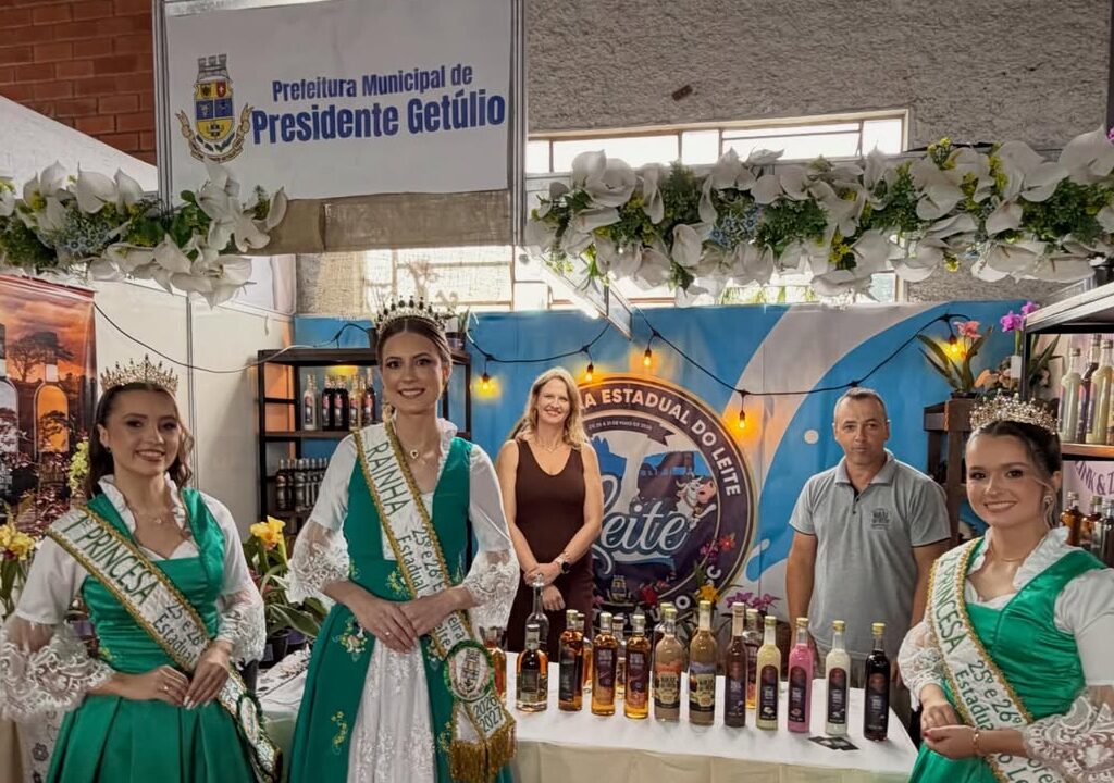Presidente Getúlio divulga programação completa da 25ª Expofeira Estadual do Leite