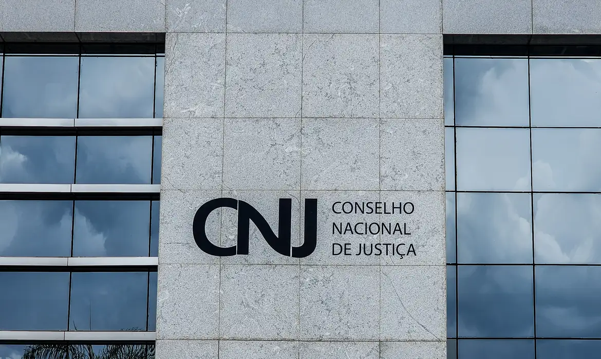 Novo sistema do CNJ acelera bloqueio judicial de contas bancárias e monitora devedores por um ano