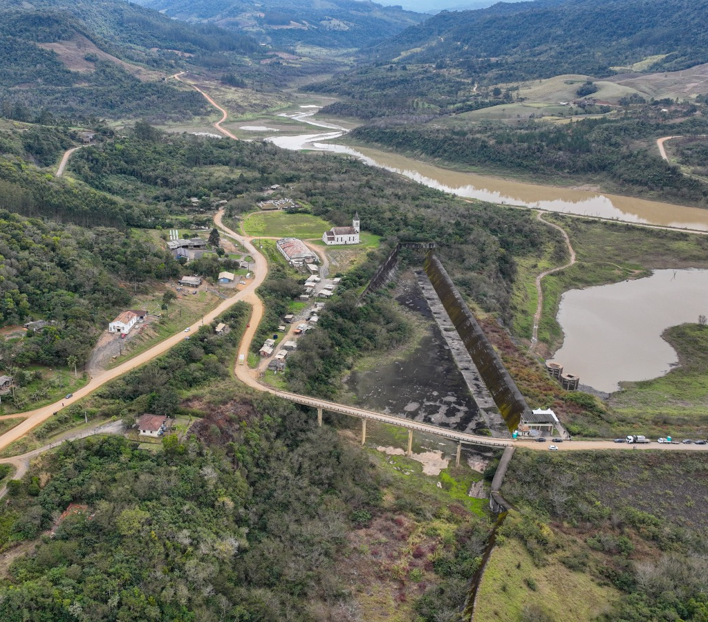Santa Catarina investe mais de R$ 94 milhões na recuperação e modernização das barragens de contenção de cheias do Vale do Itajaí