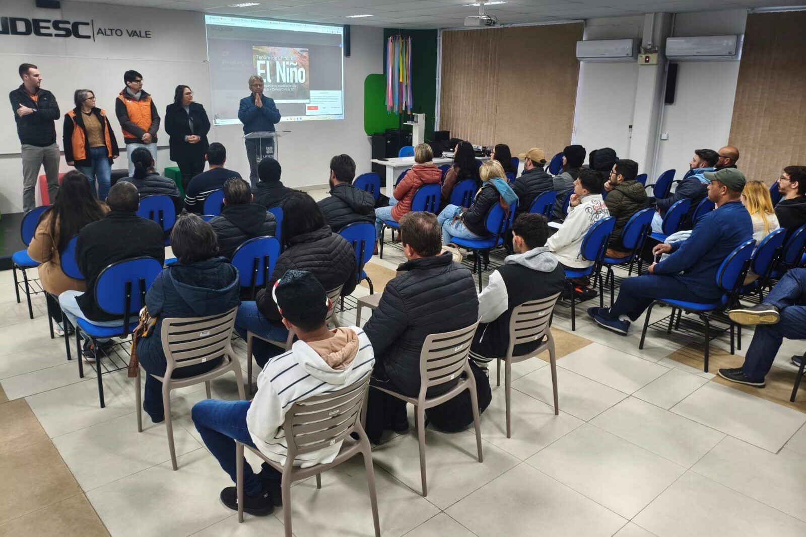 Curso para Voluntários da Defesa Civil inicia com participação de 100 pessoas na Udesc Alto Vale