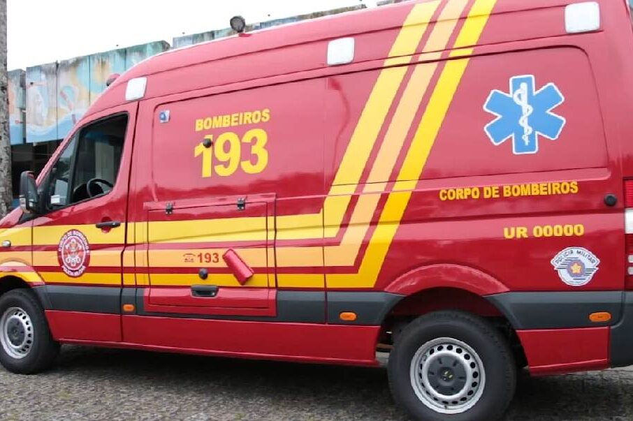 Ciclista fica ferida após acidente com carreta em Trombudo Central