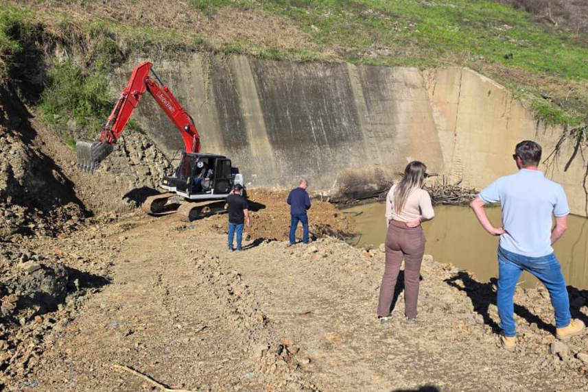 Governo do Estado dá início às obras de recuperação da Barragem Norte em José Boiteux