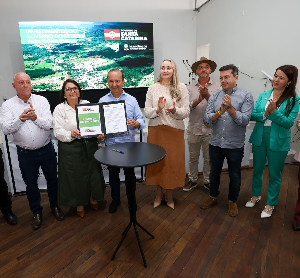 Em Dona Emma, governador Jorginho Mello inaugura obras e autoriza novos investimentos