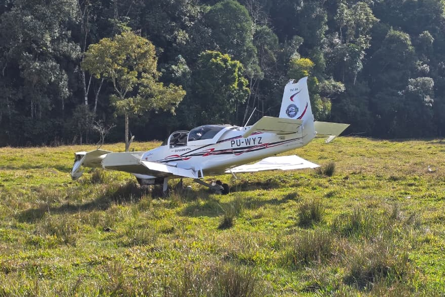 Aeronave realiza pouso de emergência em Presidente Nereu; ocupantes sofrem apenas ferimentos leves