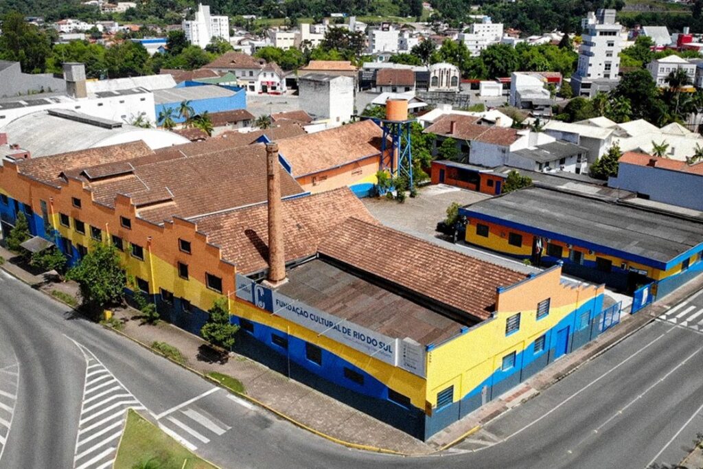A imagem atual não possui texto alternativo. O nome do arquivo é: 36-anos-fundacao-e1782911545311.jpeg