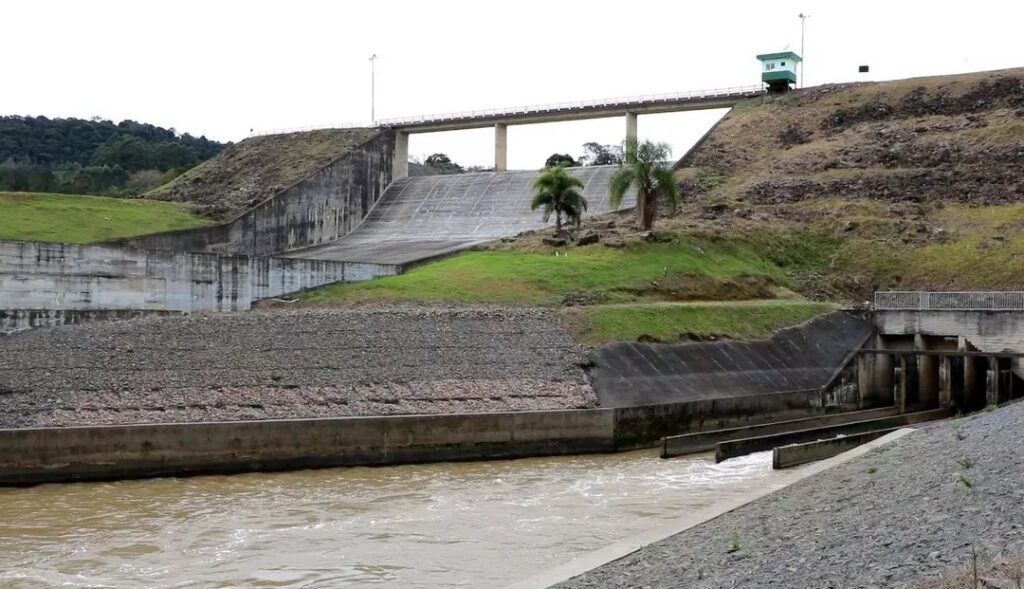 A imagem atual não possui texto alternativo. O nome do arquivo é: Barragem-de-Ituporanga-e1782909094461.jpg