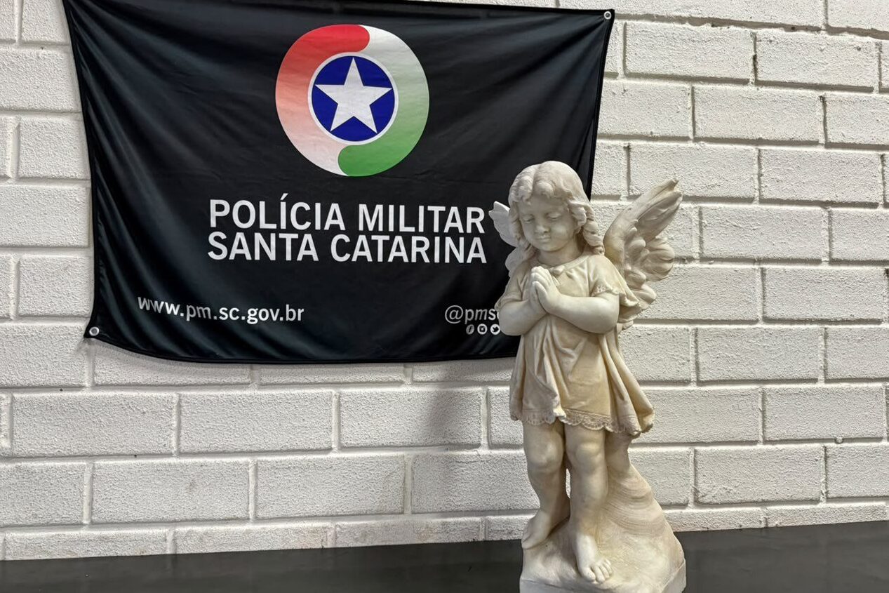 Polícia Militar recupera estátua de mármore italiano furtada de igreja