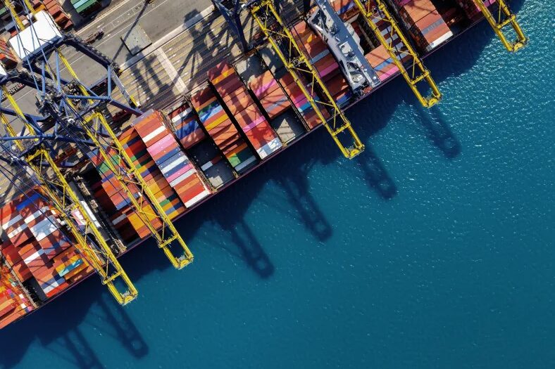 Nova tarifa dos EUA reforça preocupação da indústria exportadora catarinense, avalia FIESC