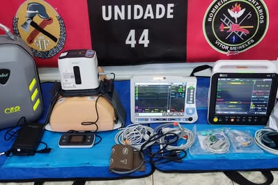 Bombeiros Voluntários de Vitor Meireles recebem mais de R$ 117 mil em novos equipamentos para atendimentos de emergência