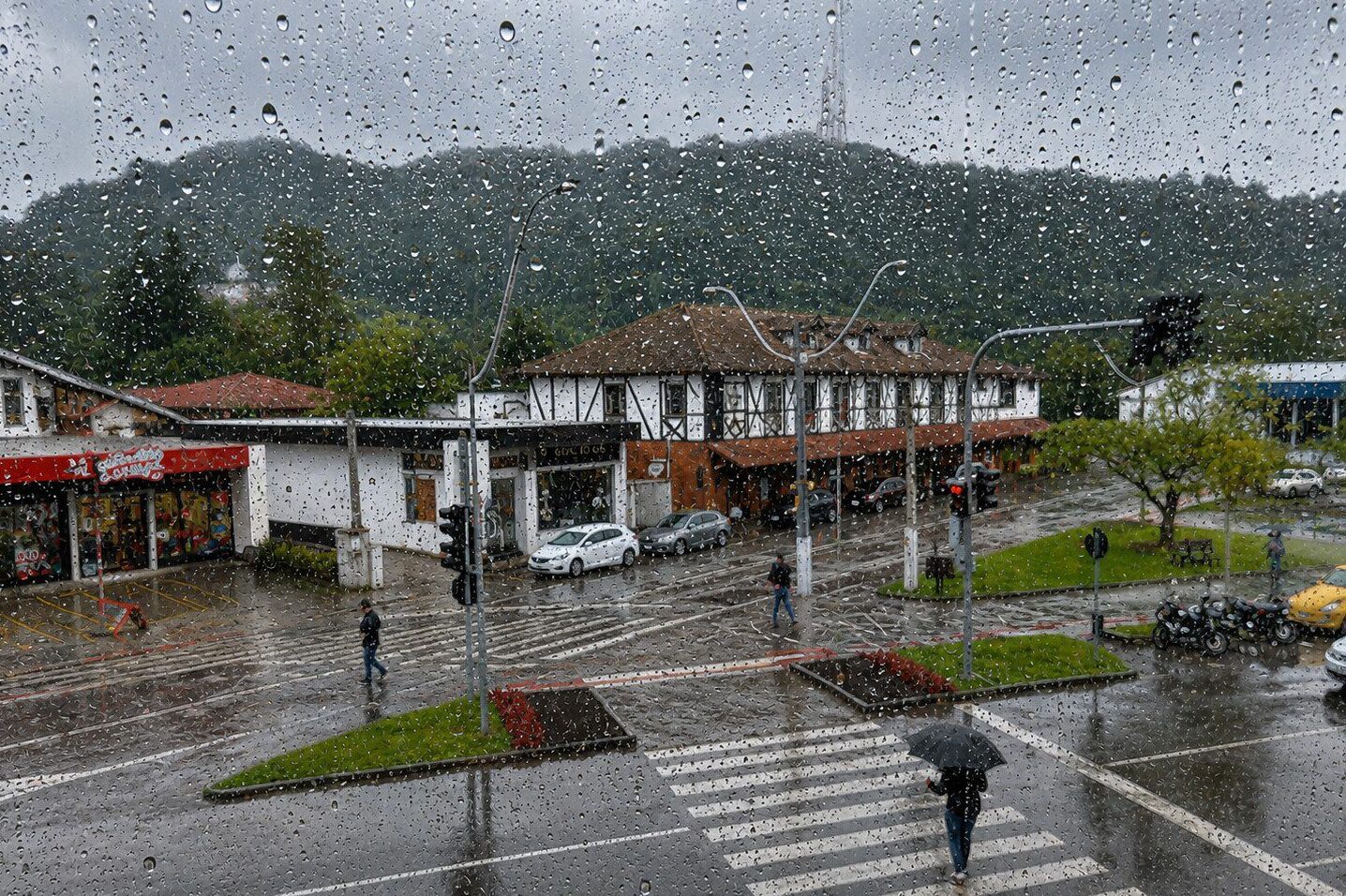 Defesa Civil alerta para temporais e chuva volumosa em Ibirama