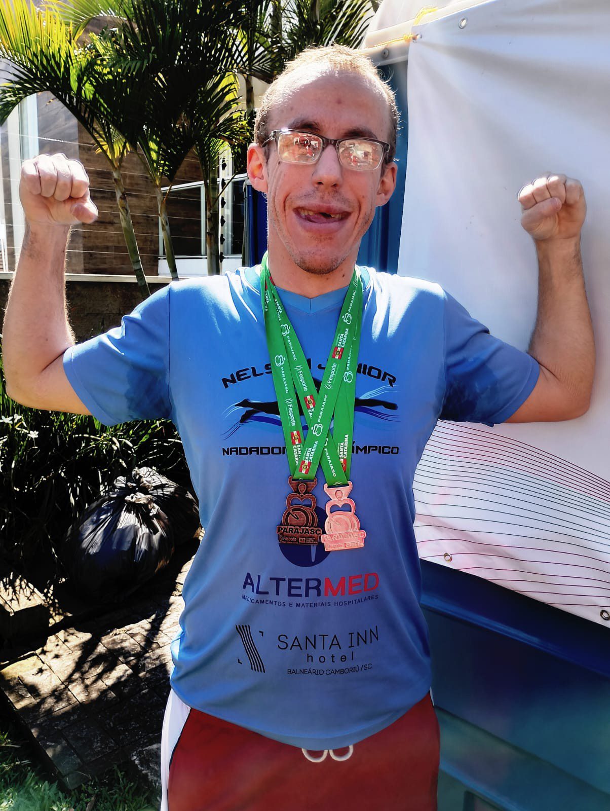 Nelson Junior conquista duas medalhas no PARAJASC 2026 e busca esclarecimentos sobre inscrição e cronometragem