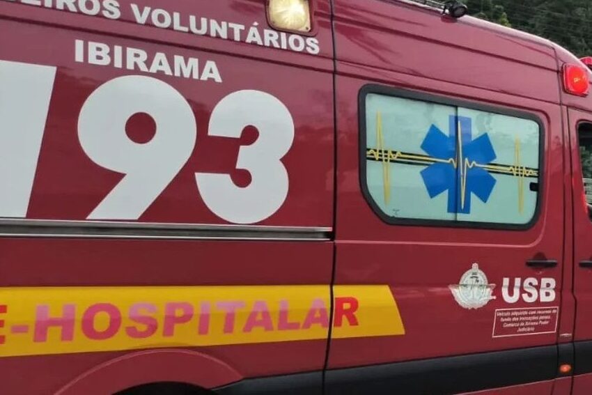 Motociclista fica ferido em colisão com carro na BR-470, em Ibirama
