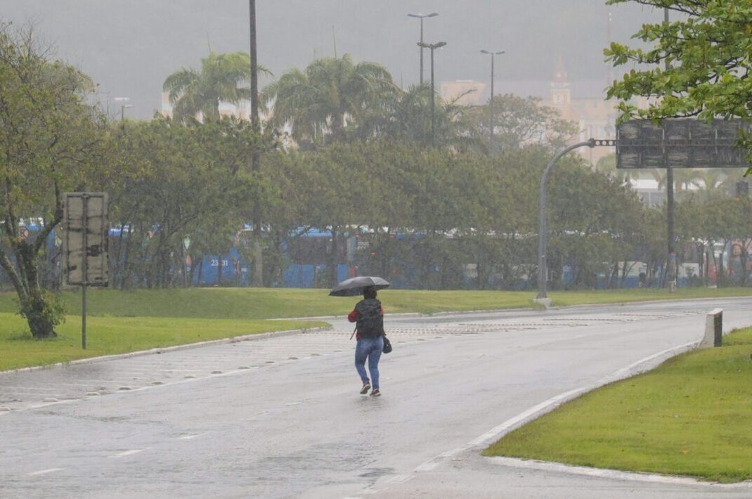 Sobe para 95% a chance de El Niño muito forte entre a primavera e o verão