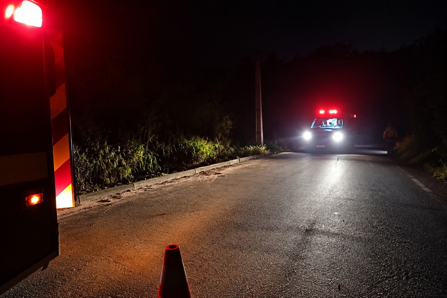 Motociclista fica gravemente ferida após queda em Presidente Getúlio