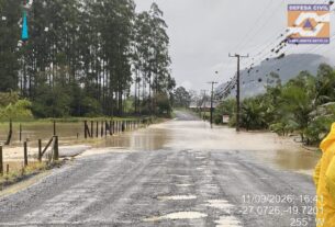 Presidente Getúlio registra ocorrências pontuais após chuvas intensas e rio segue baixando