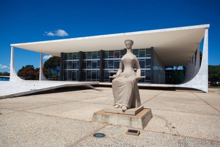 3 mil entidades cobram transparência do STF em manifesto