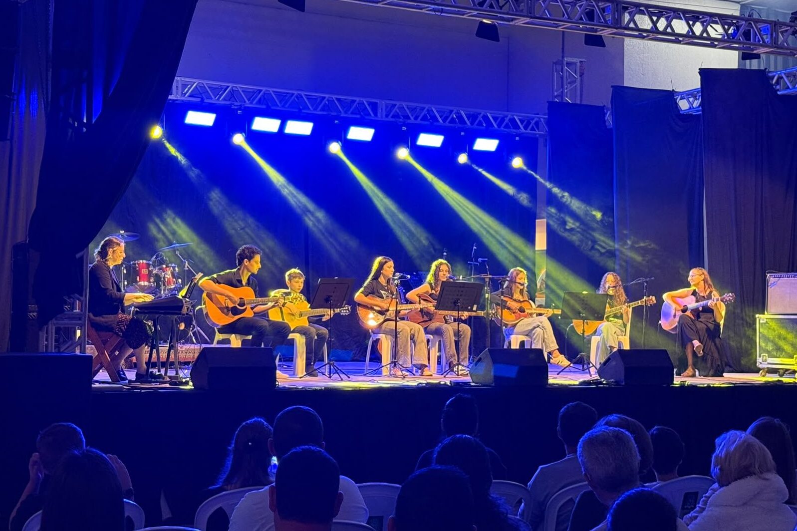 15ª Audição de Primavera emociona comunidade com noite de música e talentos em Ibirama