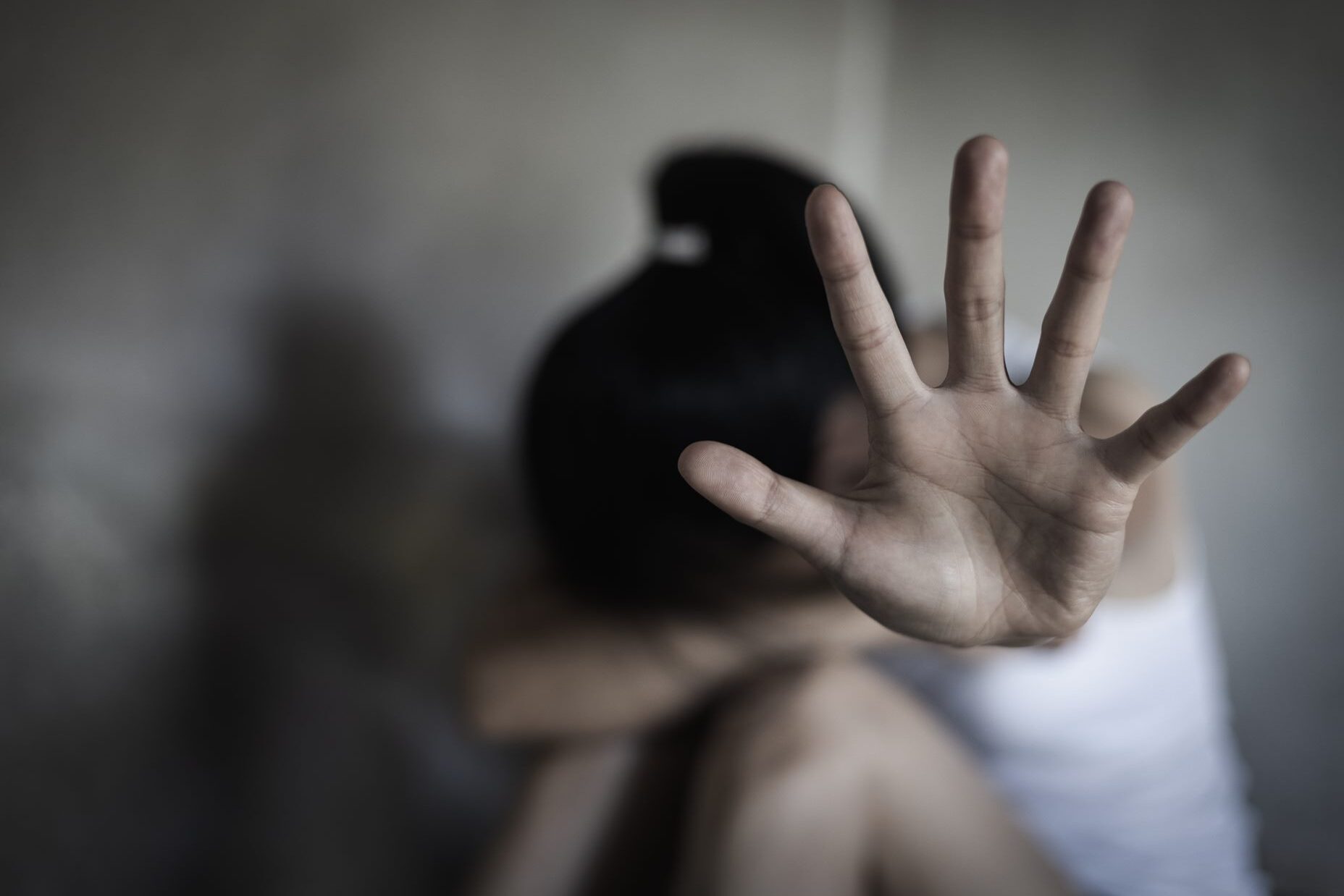 Homem é preso em flagrante por violência doméstica após agredir companheira e ameaçar sogros