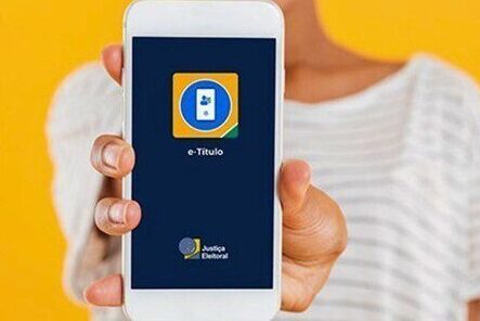 Tem e-Título antigo no celular? Saiba como atualizar o aplicativo para as Eleições 2026