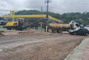 Rua Marquês do Herval recebe serviços de preparação para nova pavimentação em Ibirama