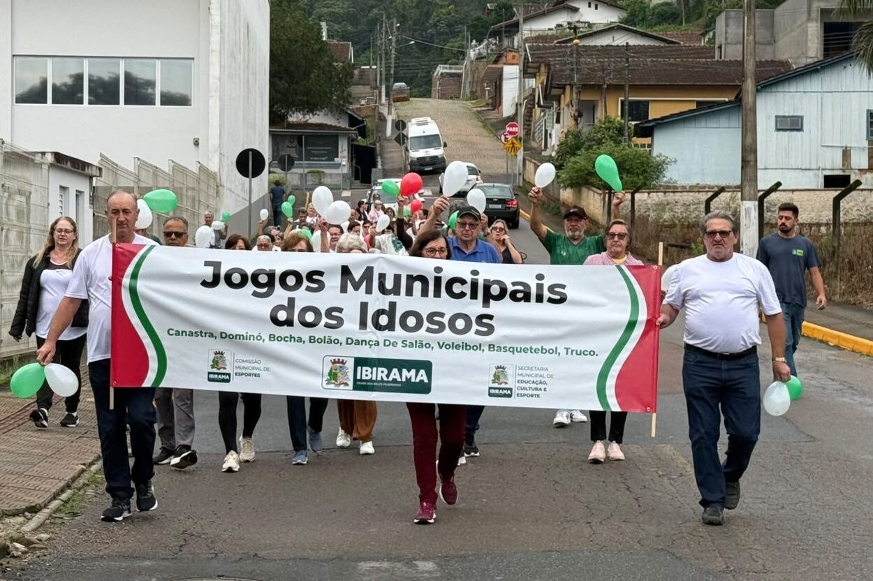 Esporte e convivência marcam abertura dos 14º Jogos Municipais dos Idosos de Ibirama